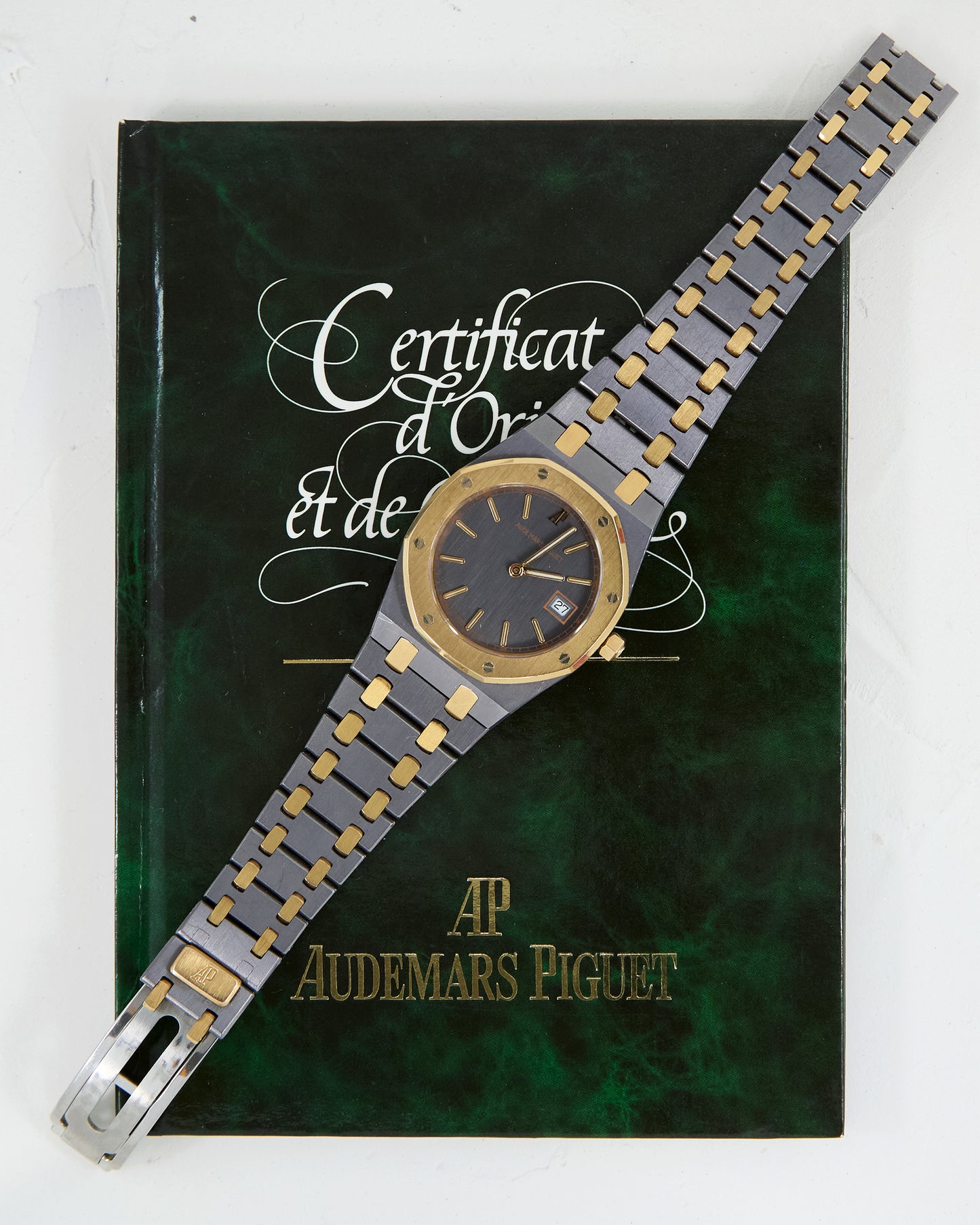 AUDEMARS PIGUET ROYAL OAK TANTALUM & ROSE GOLD QUARTZ