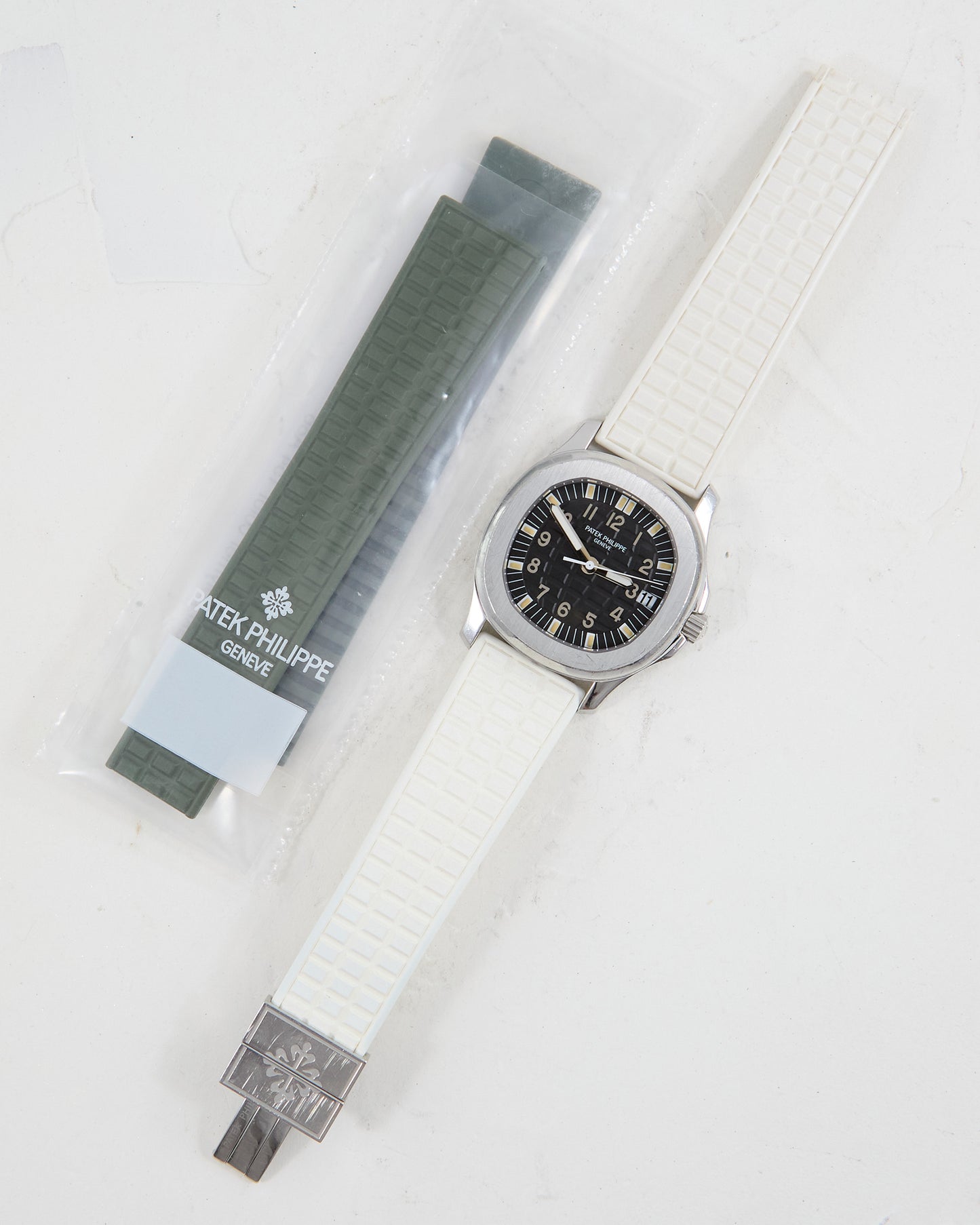 PATEK PHILIPPE AQUANAUT 5066A ON TROPICAL STRAP