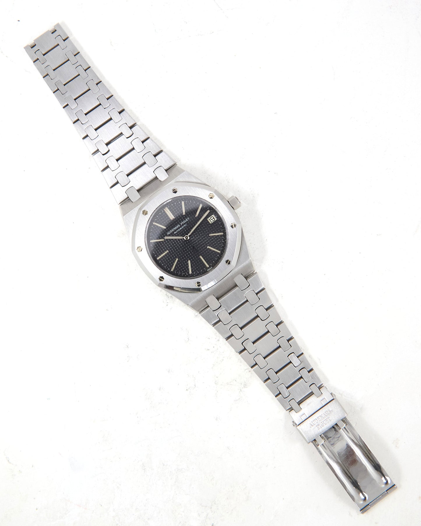 Audemars Piguet Royal Oak Jumbo 5402 "A-Series" Automatic in Steel with AP Box and Papers