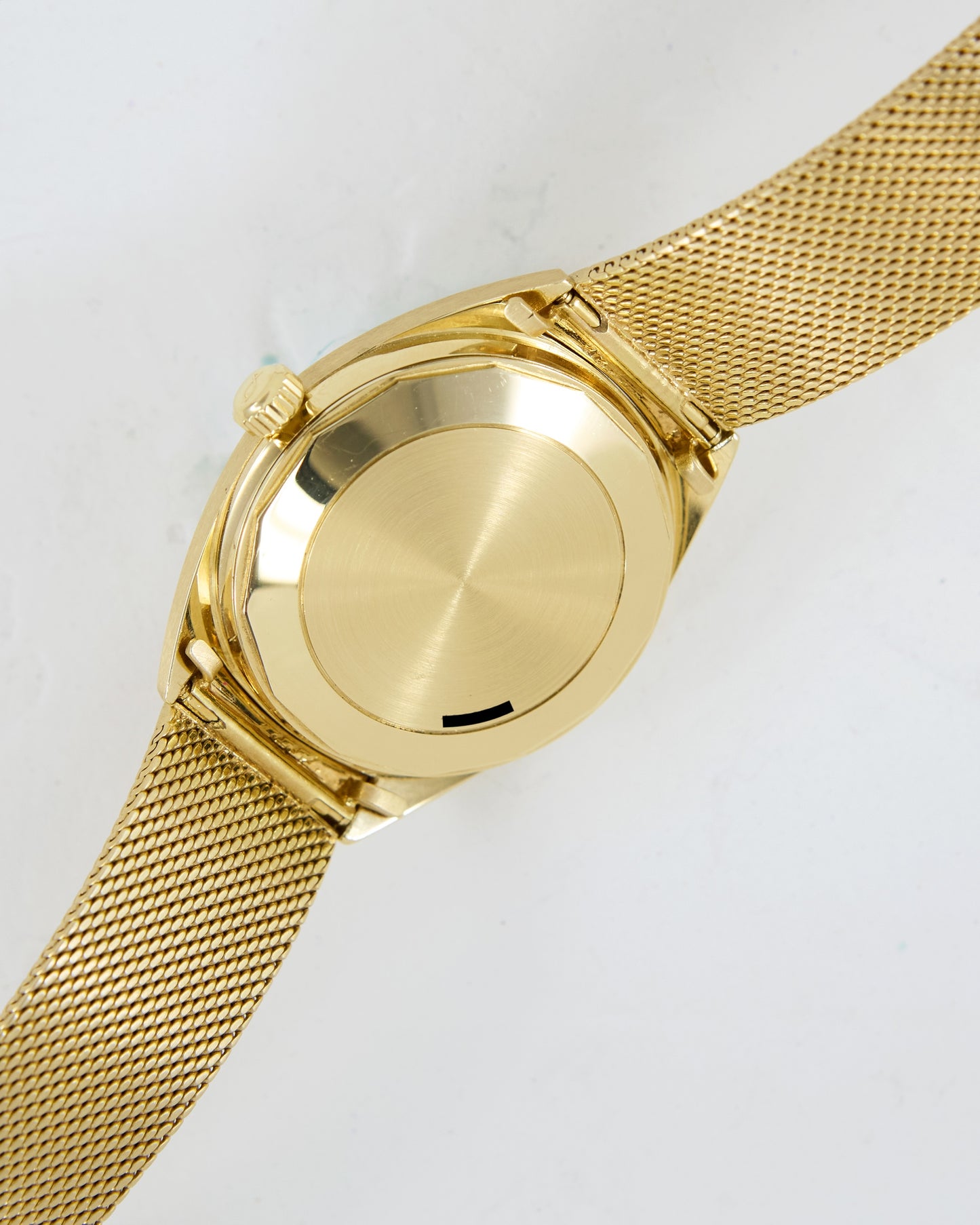 IWC YACHT CLUB AUTOMATIC WITH MESH BRACELET IN YELLOW GOLD