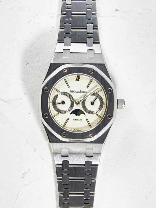 AUDEMARS PIGUET DAY-DATE MOON PHASE ROYAL OAK