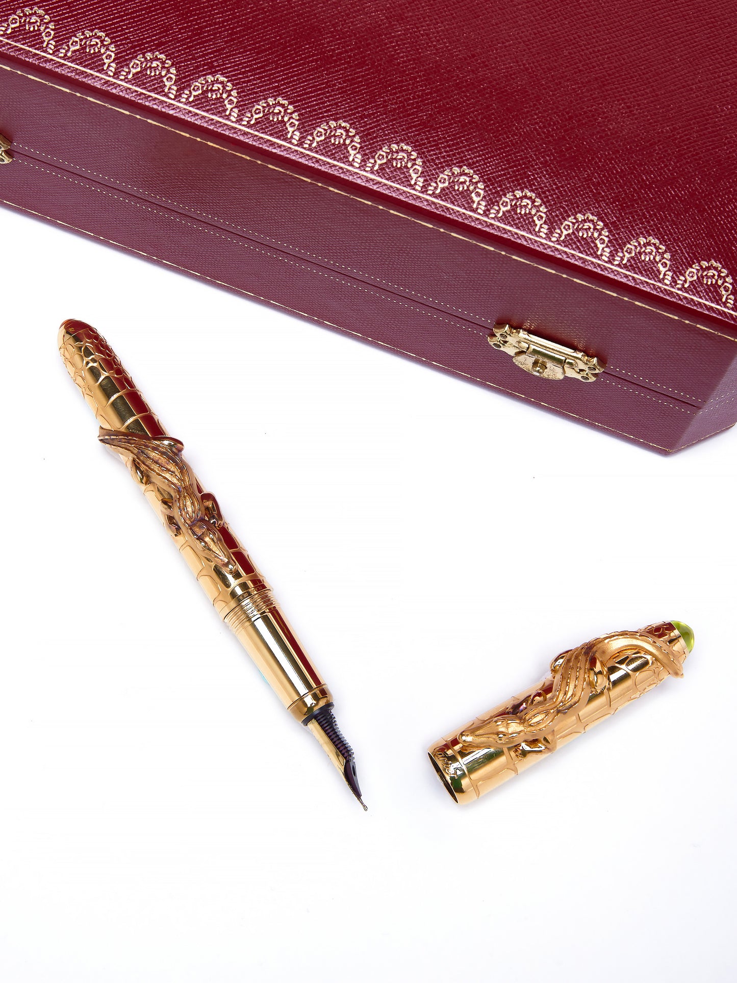 CARTIER CROCODILES DE CARTIER LA DOÑA FOUNTAIN PEN WITH FULL SET - LIMITED EDITION
