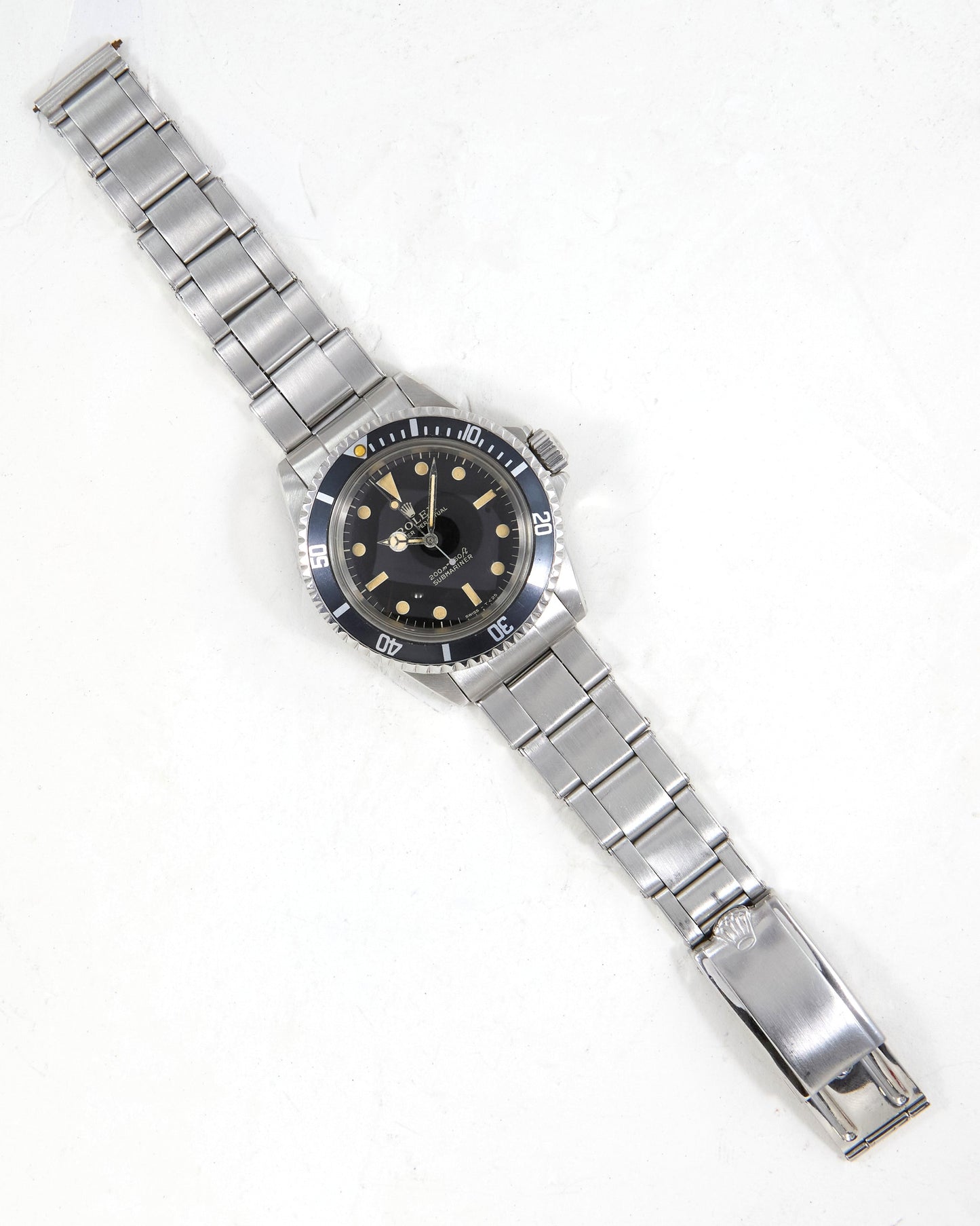 Rolex Submariner 5513 Black Gilt Dial on Oyster Rivet Bracelet