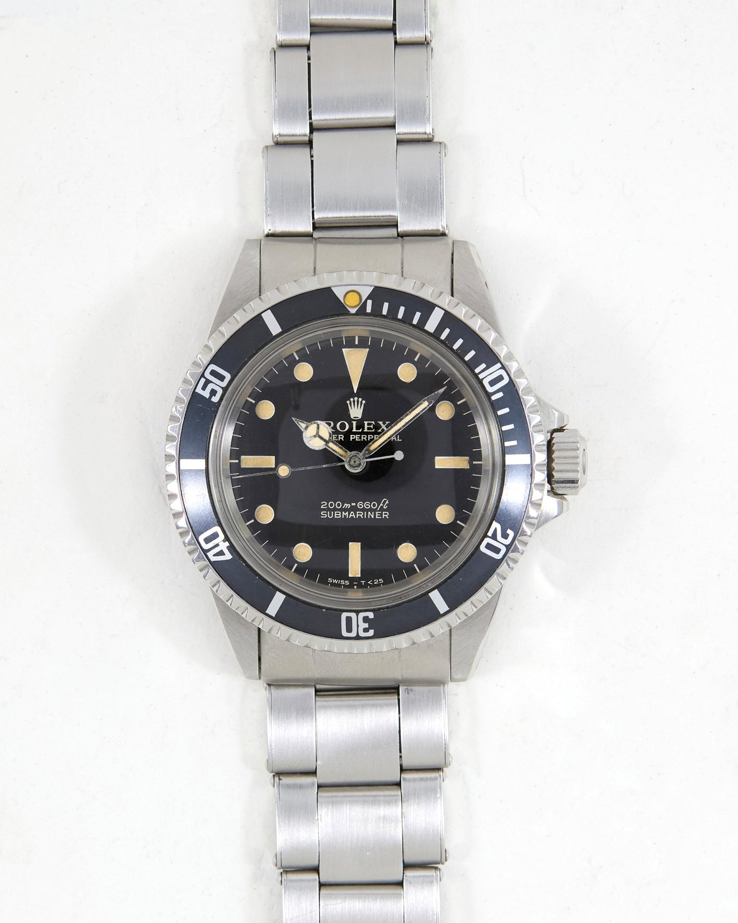 Rolex Submariner 5513 Black Gilt Dial on Oyster Rivet Bracelet