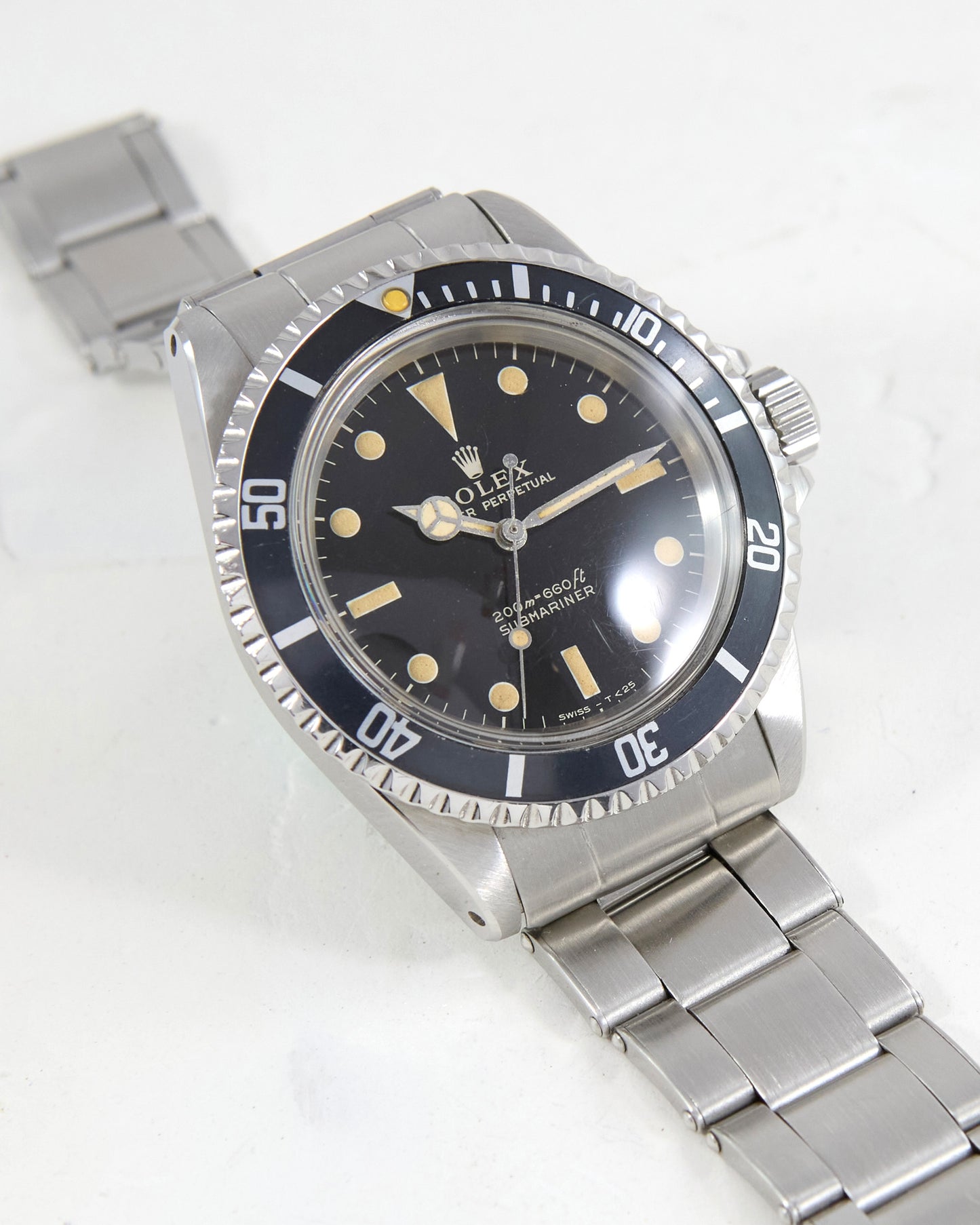 Rolex Submariner 5513 Black Gilt Dial on Oyster Rivet Bracelet