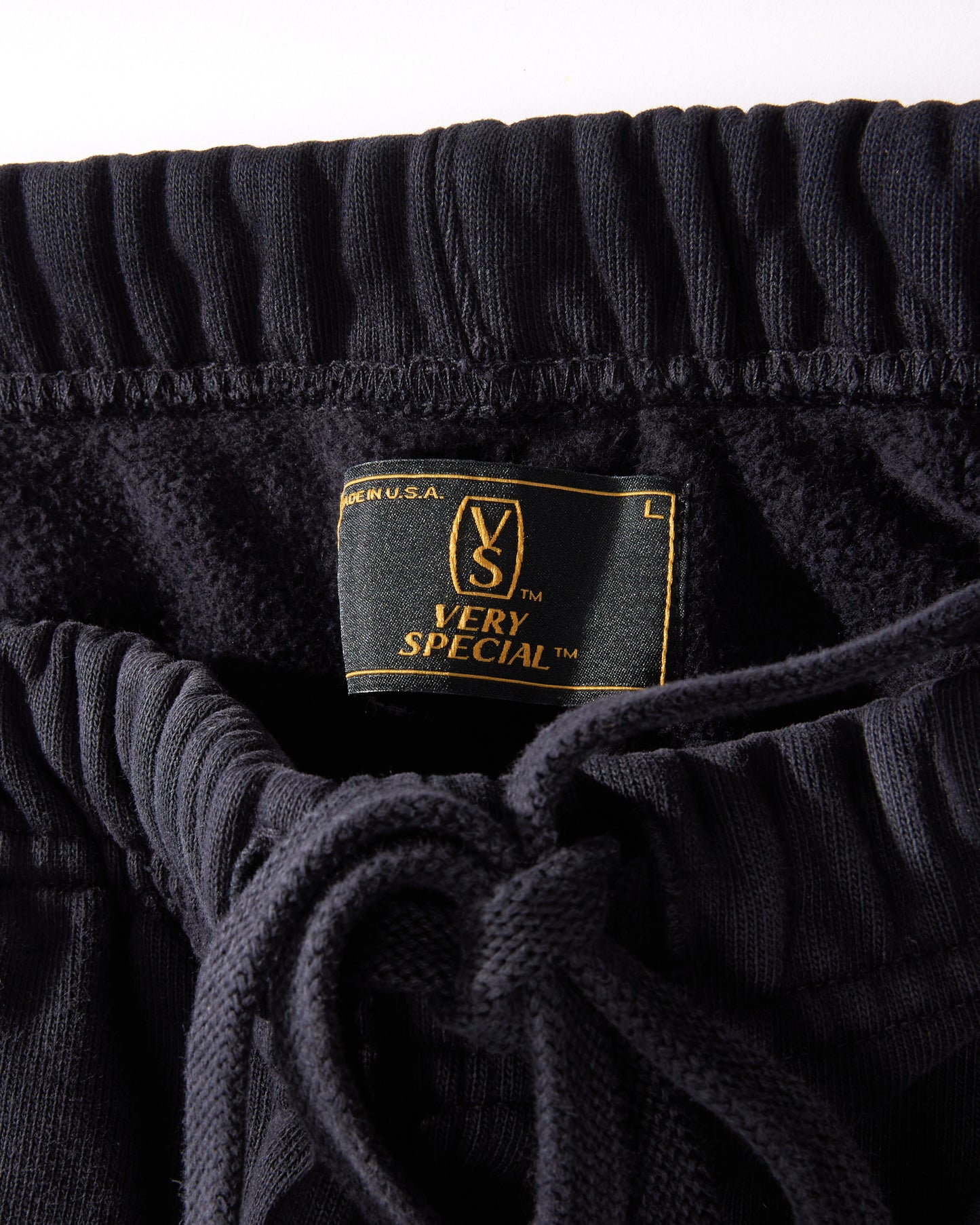 VERY SPECIAL - SCRIPT SWEATPANTS - BLACK