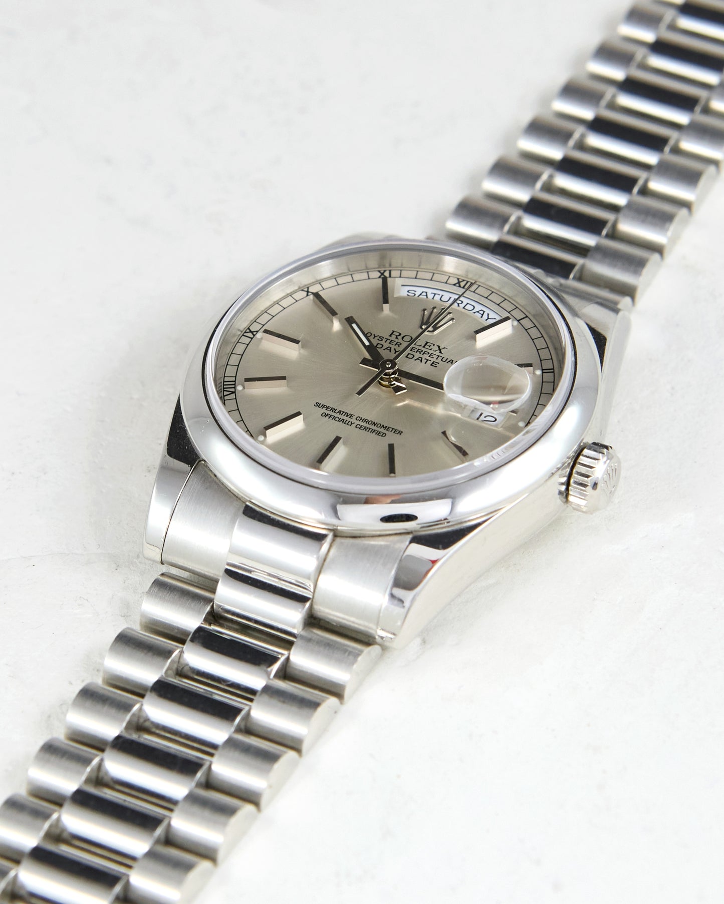 Rolex Day-Date 118206 Smooth Bezel Silver Dial in Full Platinum on President Bracelet