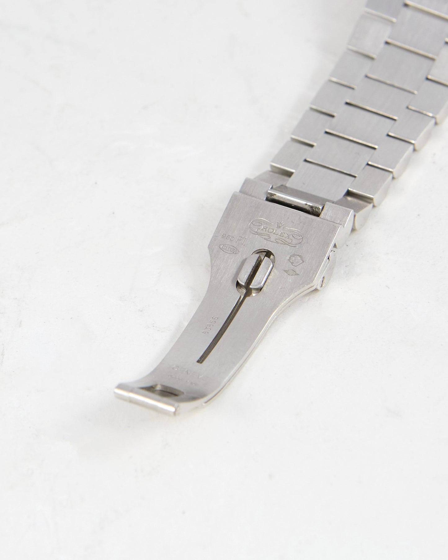 Rolex Day-Date 118206 Smooth Bezel Silver Dial in Full Platinum on President Bracelet