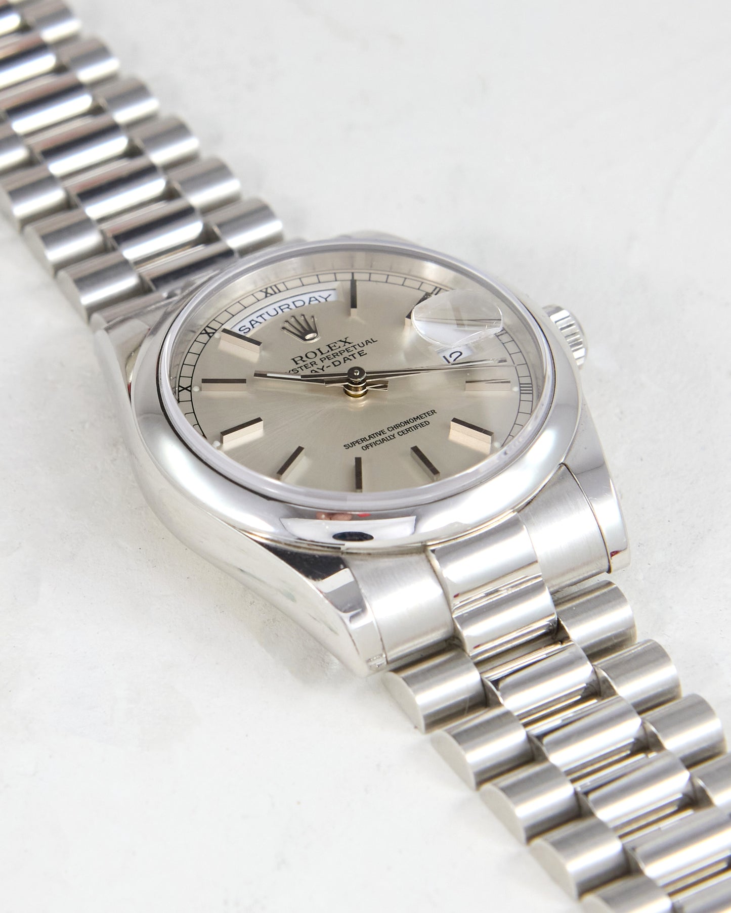 Rolex Day-Date 118206 Smooth Bezel Silver Dial in Full Platinum on President Bracelet
