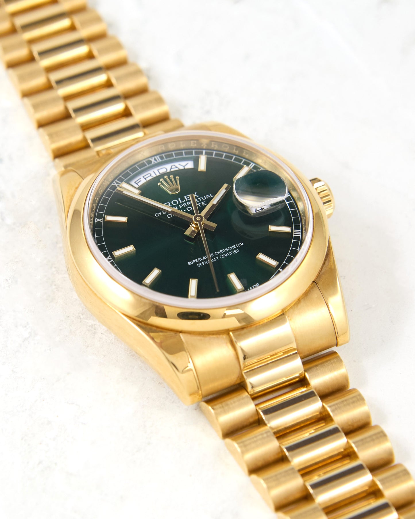 Rolex Day-Date 118208 Green Dial Smooth Bezel in Yellow Gold with Box & Papers