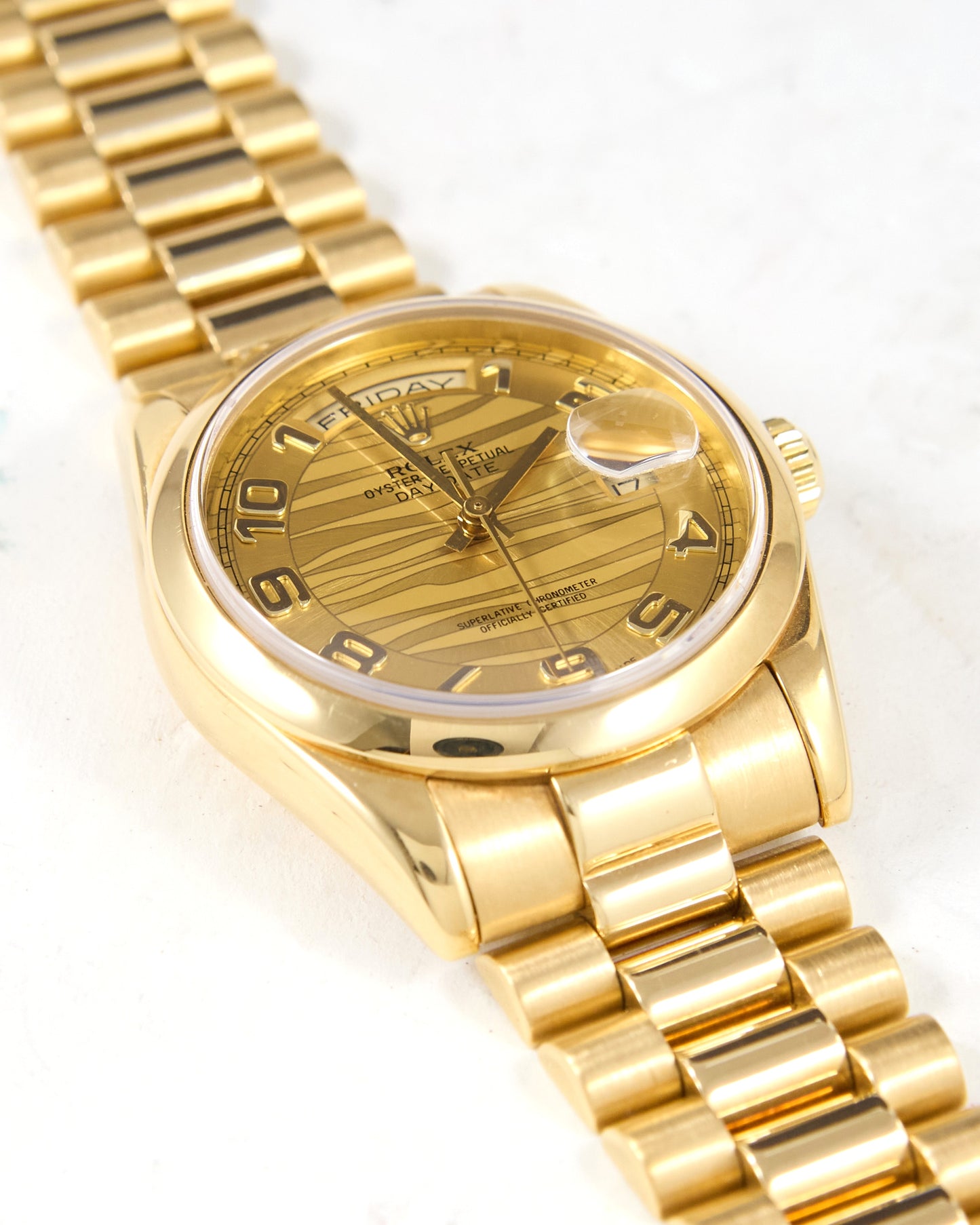 Rolex Day-Date 118208 Smooth Bezel Champagne Wave Dial in Yellow Gold Case and Bracelet
