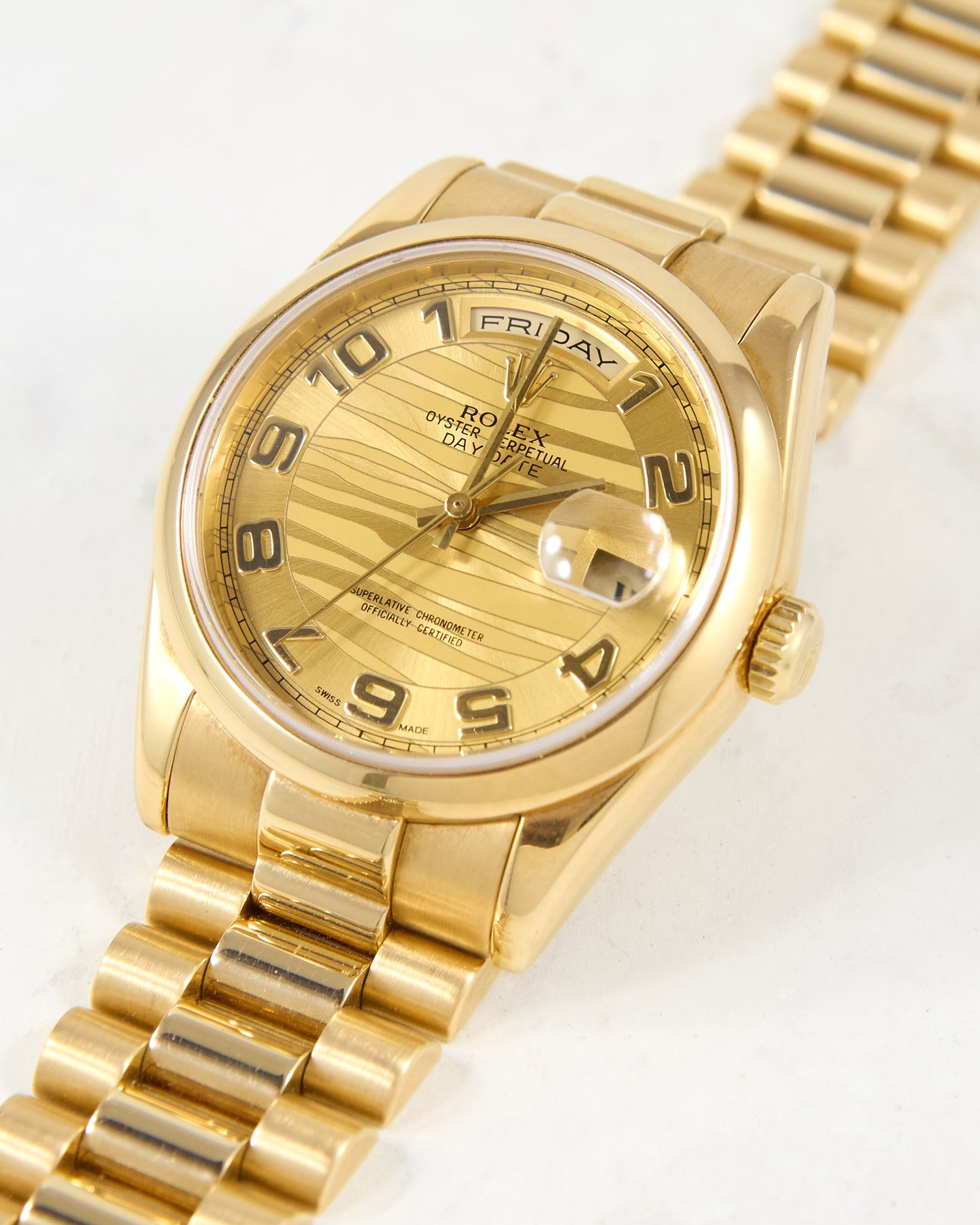 Rolex Day-Date 118208 Smooth Bezel Champagne Wave Dial in Yellow Gold Case and Bracelet