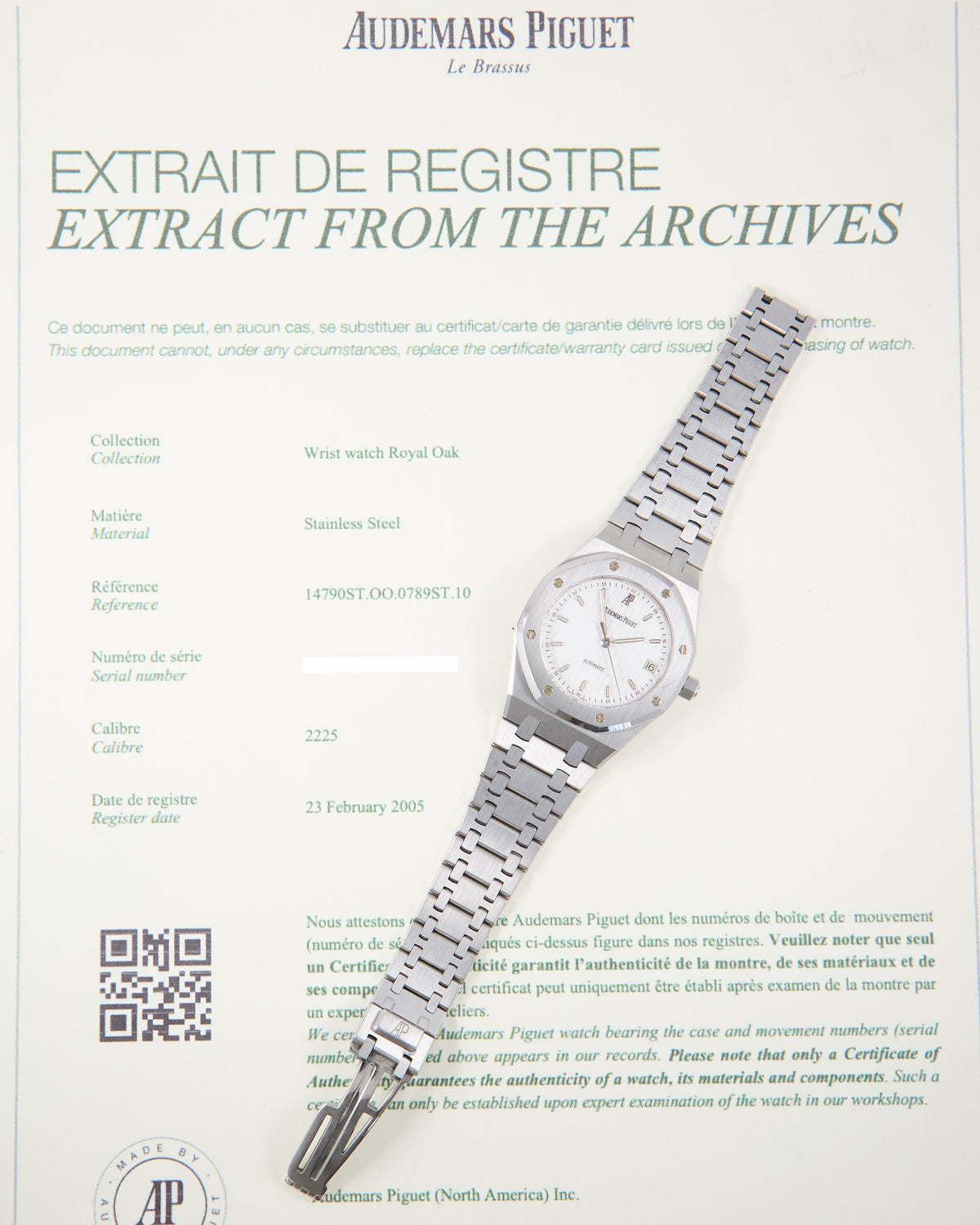 Audemars Piguet Royal Oak 14790ST White Dial in Steel Case and Bracelet with Extract of Archives