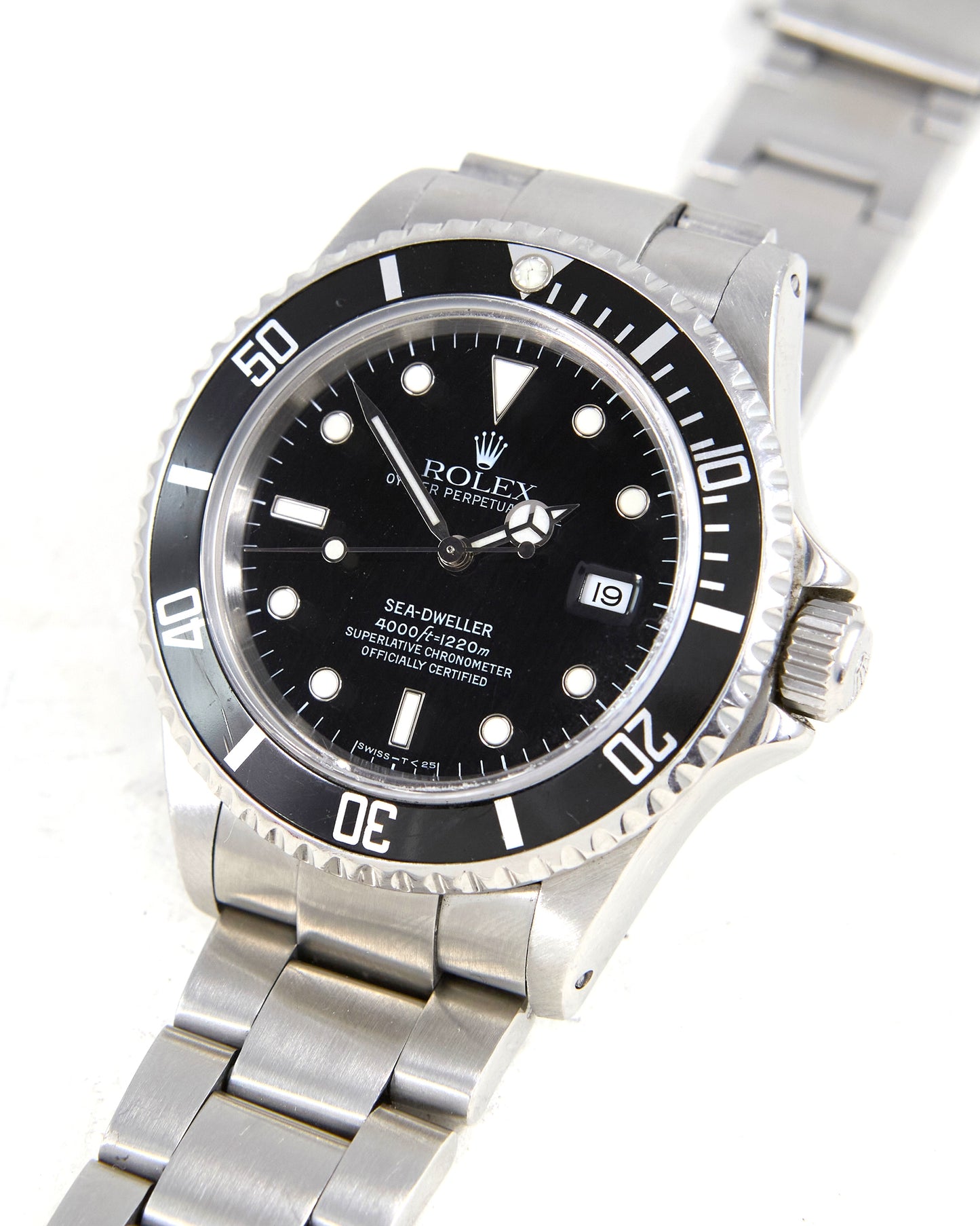 Rolex Sea-Dweller 16600 with Complete Set of Box & Papers