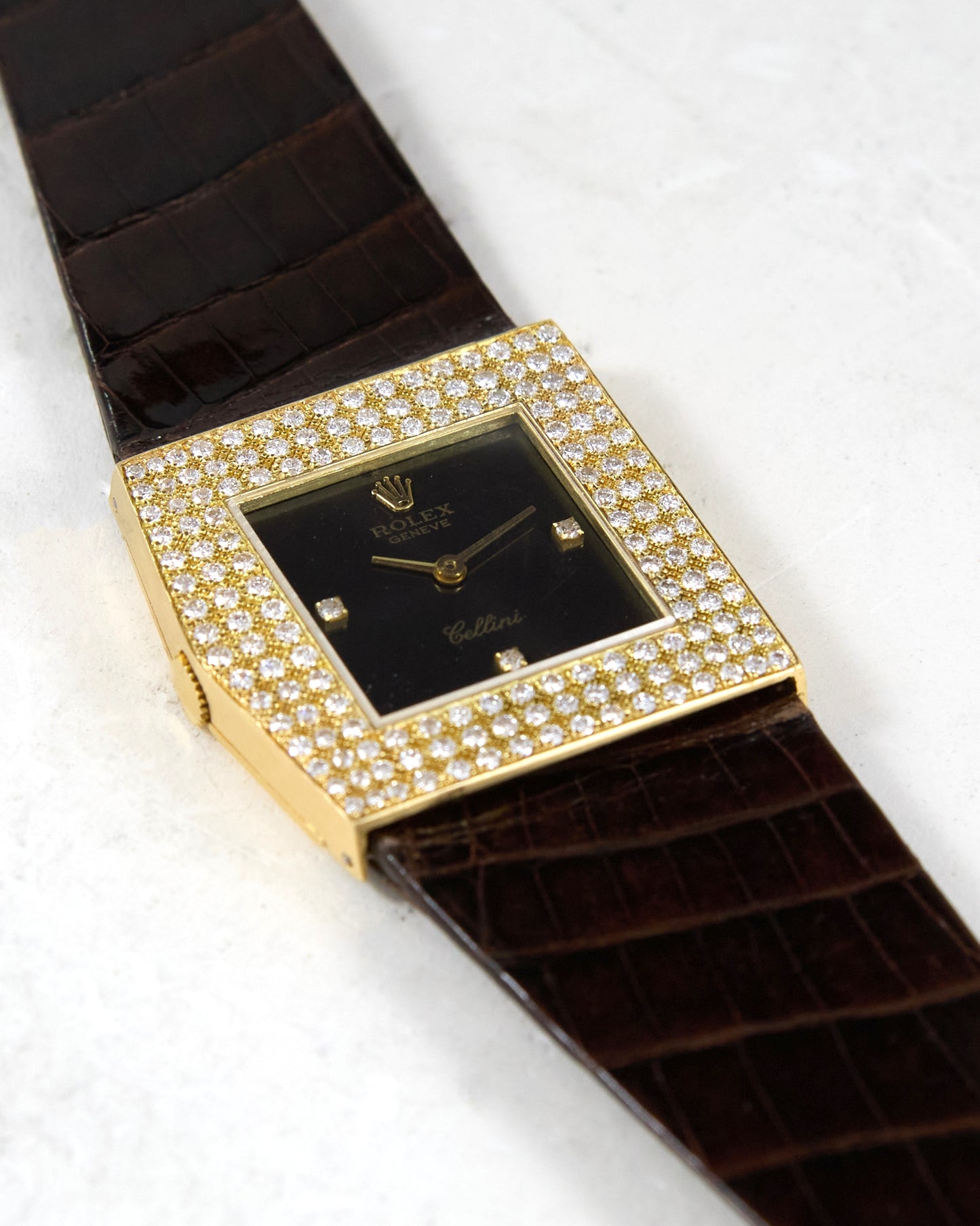 Rolex Cellini Midas 4031 Maroon Dial with Factory Diamonds in Yellow Gold with Strap and Buckle