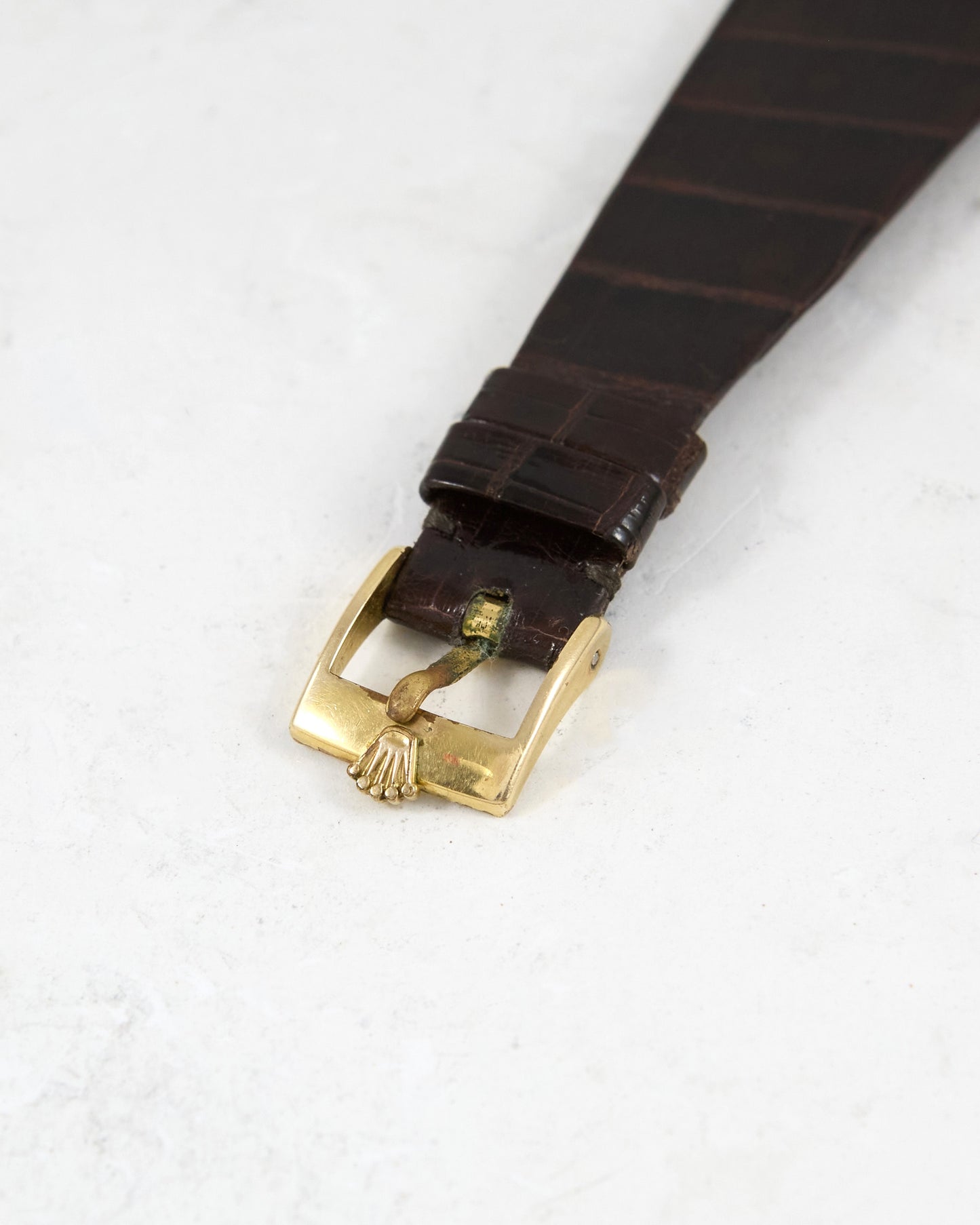 Rolex Cellini Midas 4031 Maroon Dial with Factory Diamonds in Yellow Gold with Strap and Buckle