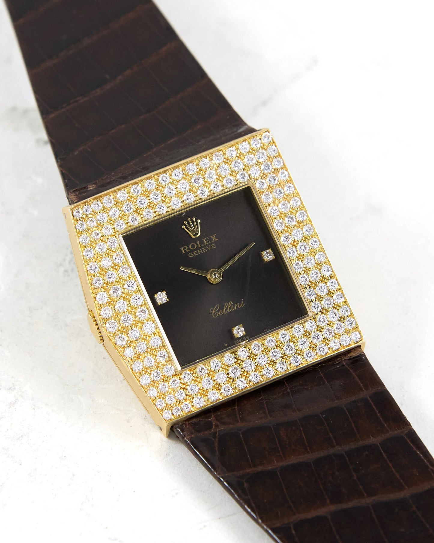 Rolex Cellini Midas 4031 Maroon Dial with Factory Diamonds in Yellow Gold with Strap and Buckle
