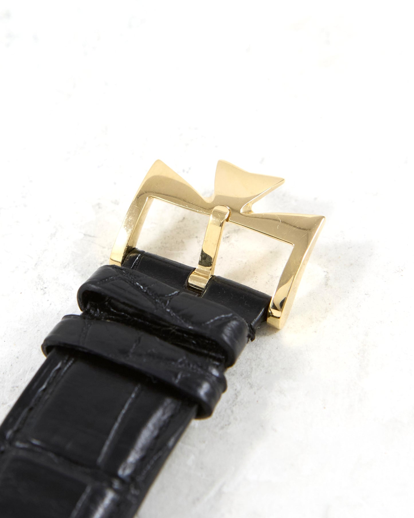 Vacheron Constantin Traditionnelle 87172 in Yellow Gold Case on Leather Strap and Buckle