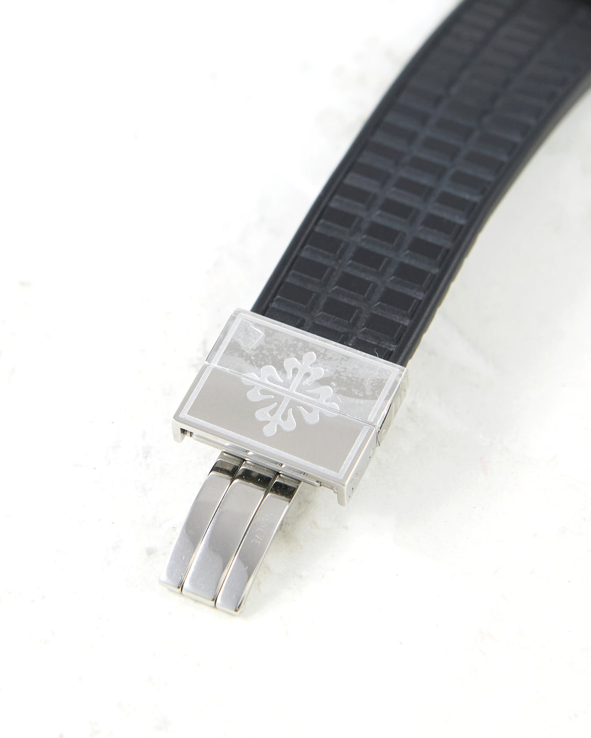 Patek Philippe Aquanaut 5065a in Steel Case on Rubber Strap