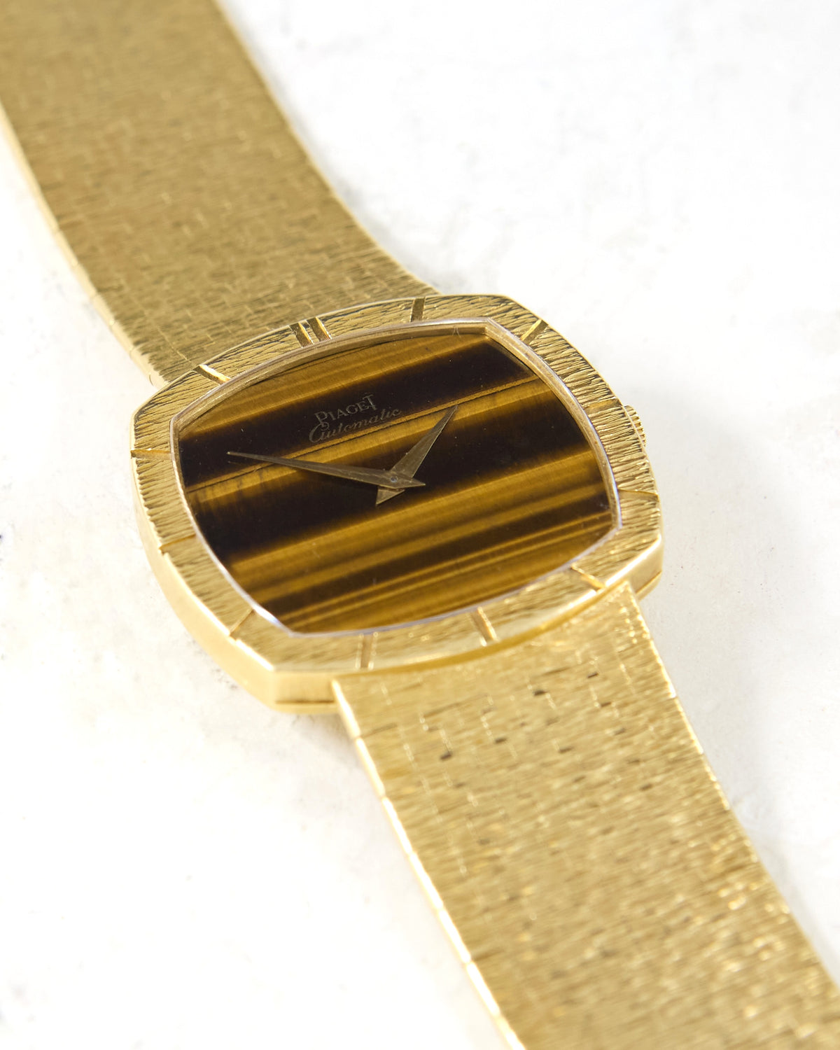 Piaget Automatic 12421 Tiger Eye Dial in Yellow Gold Case and Bracelet