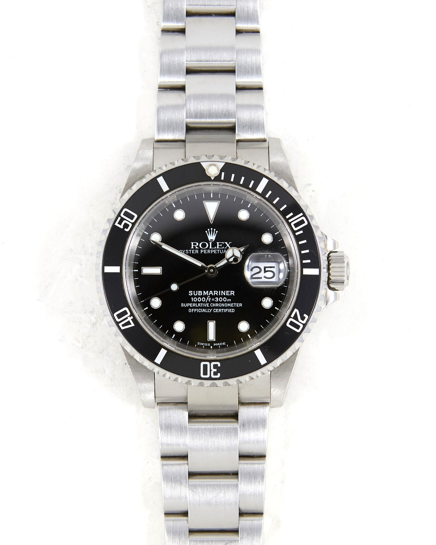 Rolex Submariner 16610 on Oyster Bracelet with Box & Papers