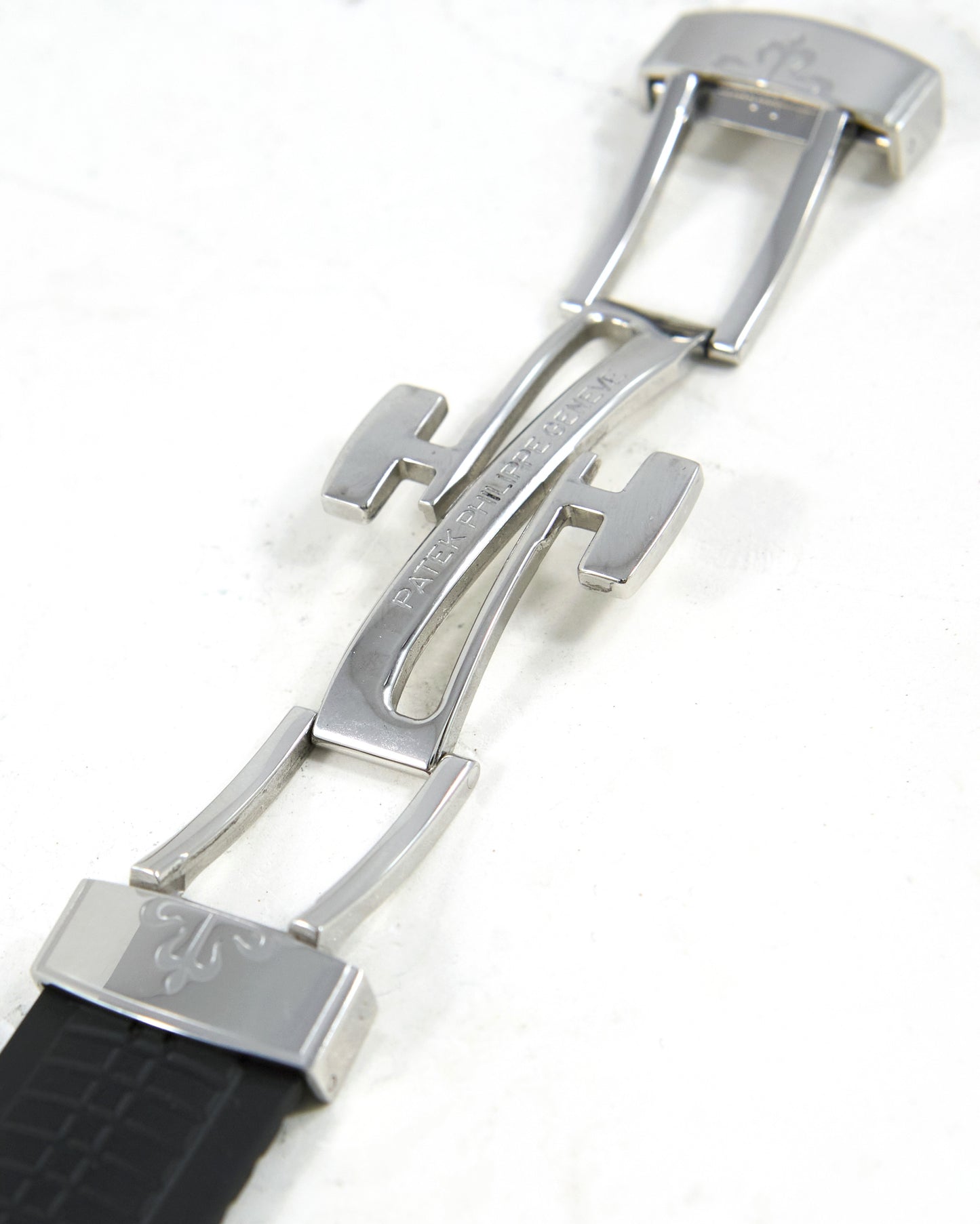 Patek Philippe Aquanaut 5165A in Steel Case on Rubber Strap