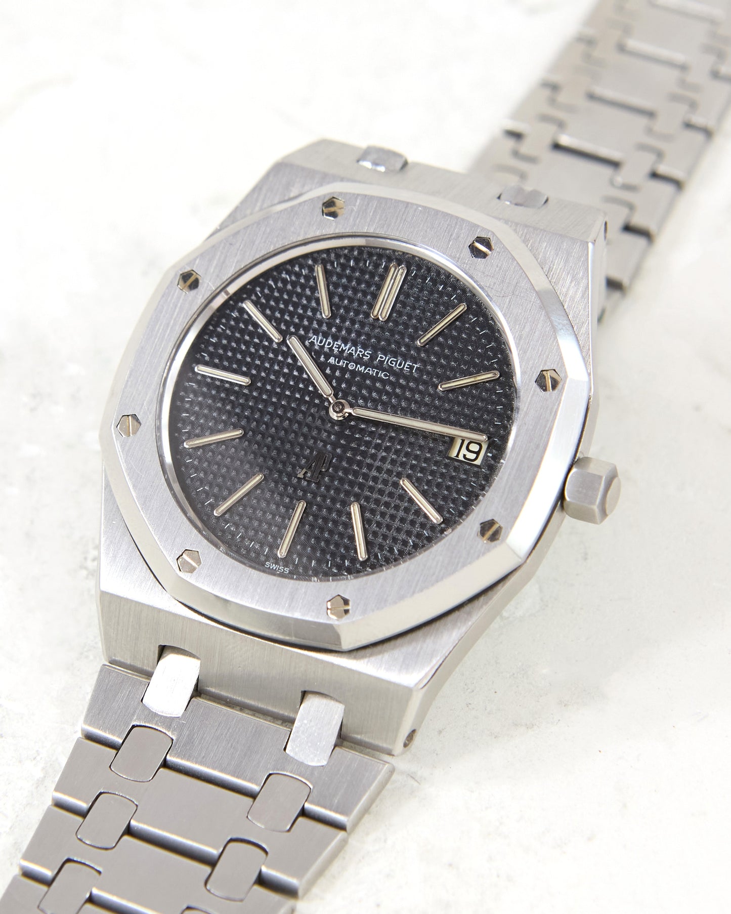Audemars Piguet Royal Oak Jumbo 5402 "A-Series" Automatic in Steel with AP Box and Papers