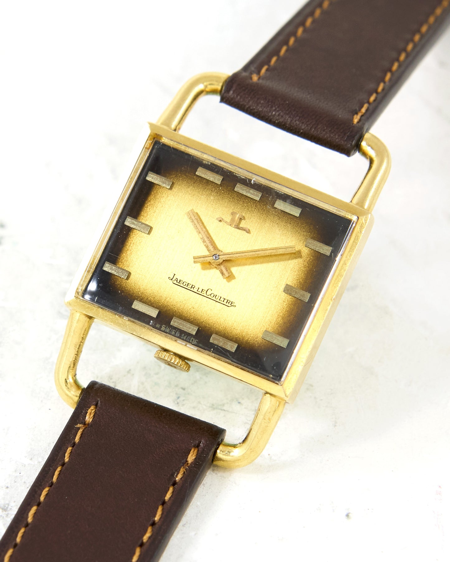 Jaeger-LeCoultre Etrier Jumbo 9041 Ombre Brown Dial on Leather Strap and Buckle