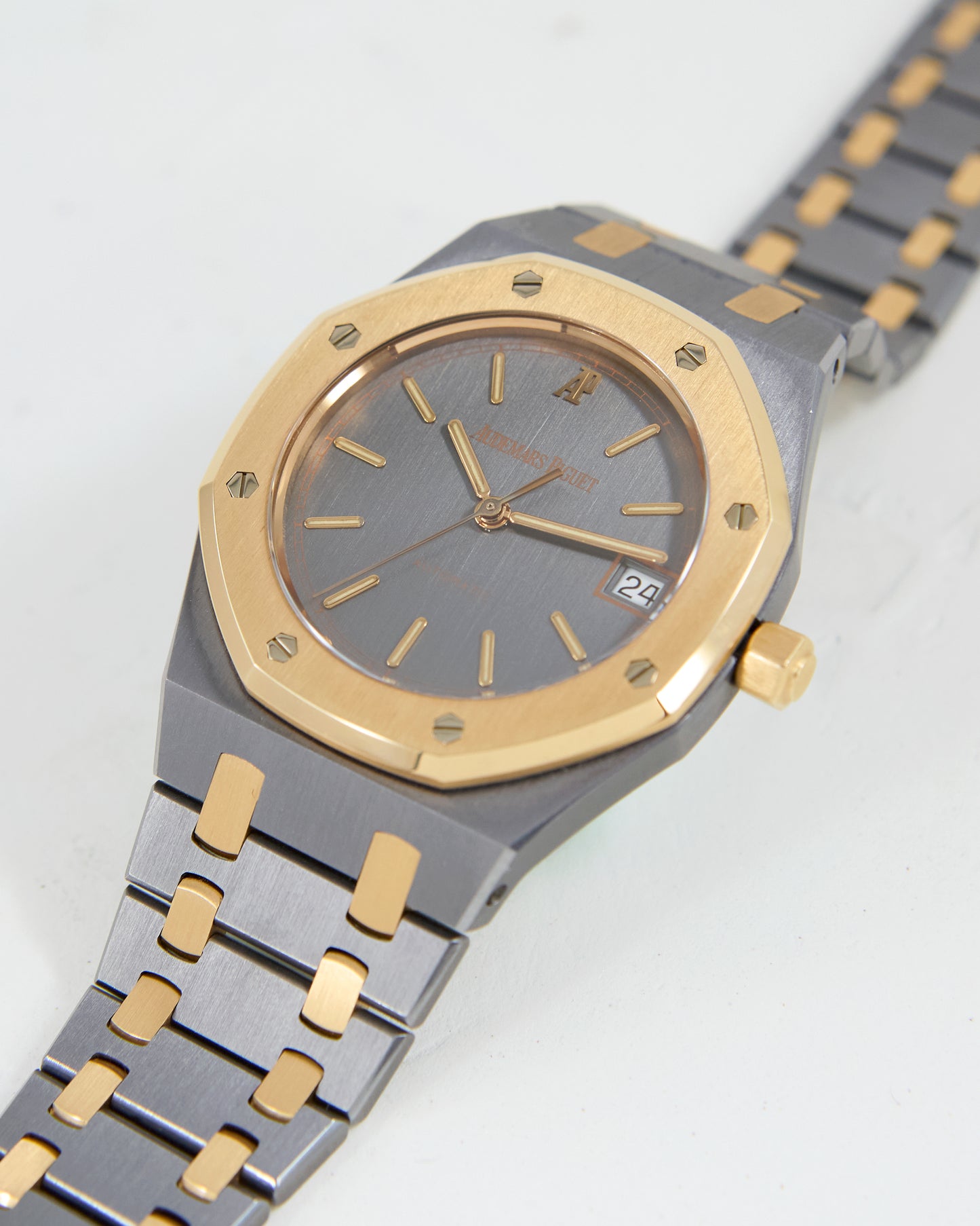 AUDEMARS PIGUET ROYAL OAK TANTALUM & ROSE GOLD AUTOMATIC