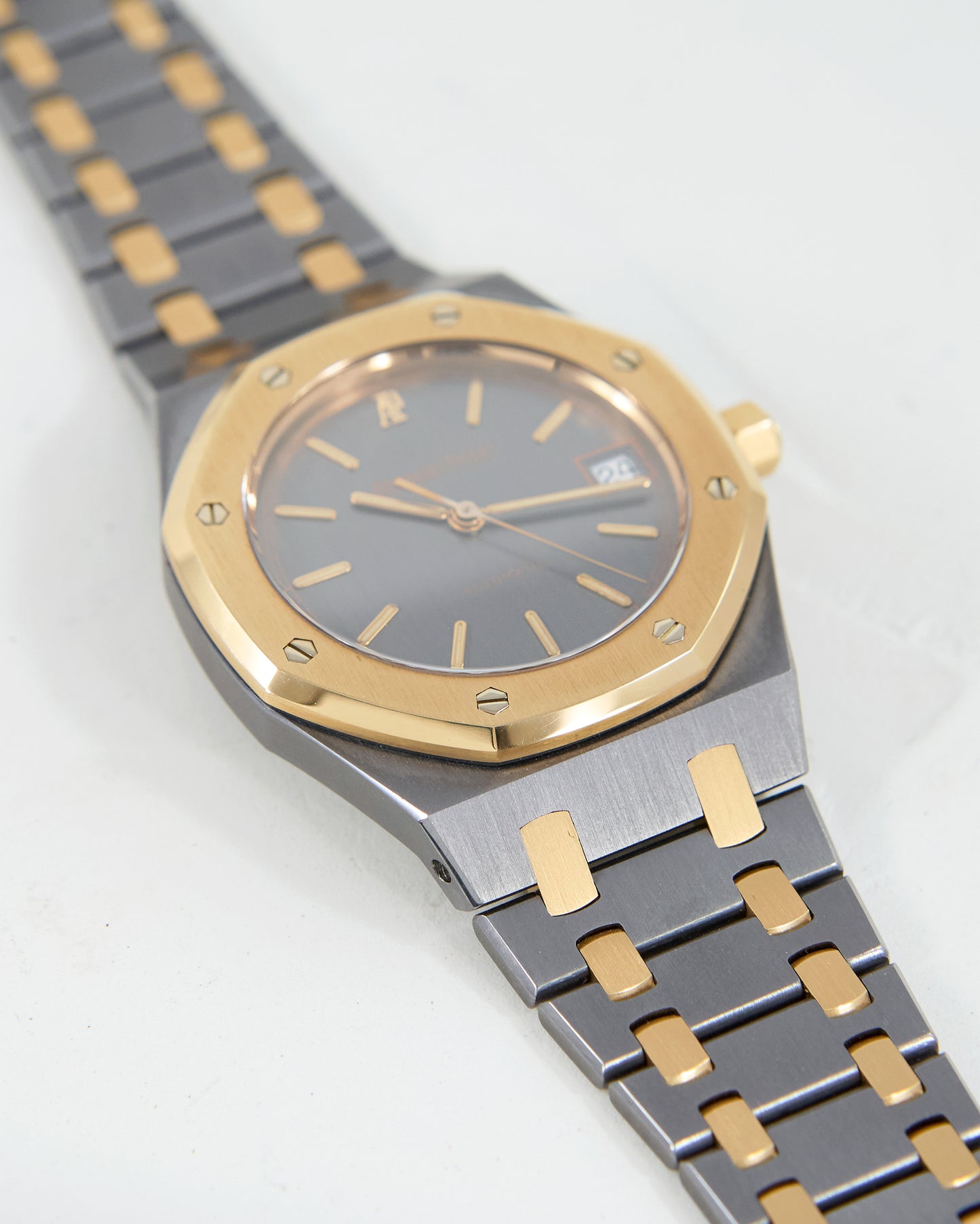 AUDEMARS PIGUET ROYAL OAK TANTALUM & ROSE GOLD AUTOMATIC
