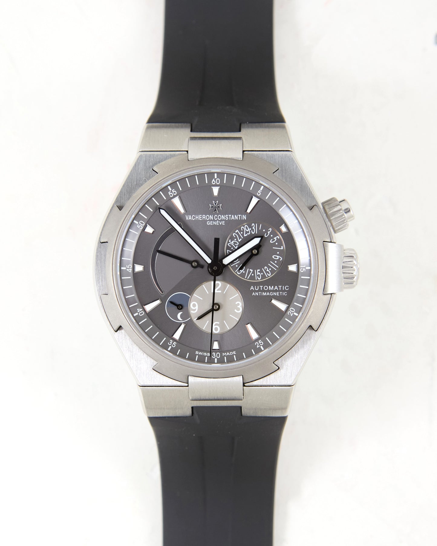 Vacheron Constantin Overseas Dual Time 47450 in Steel Case on Rubber Strap with Box & Papers