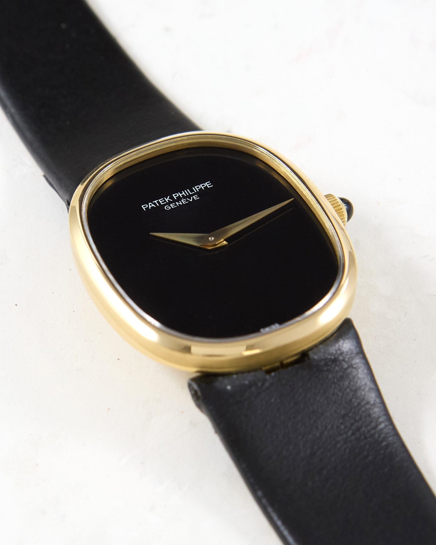Patek Philippe Ellipse 3848/900 Onyx Dial in Yellow Gold Case on Leather Strap with Patek Ellipse Buckle
