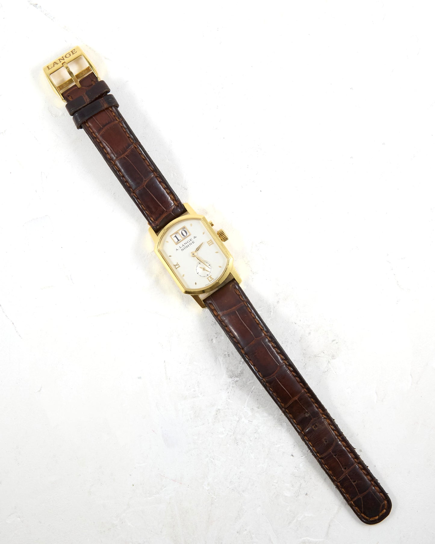 A Lange & Sohne Arkade 103.021 in Yellow Gold Case on Leather Strap and Buckle