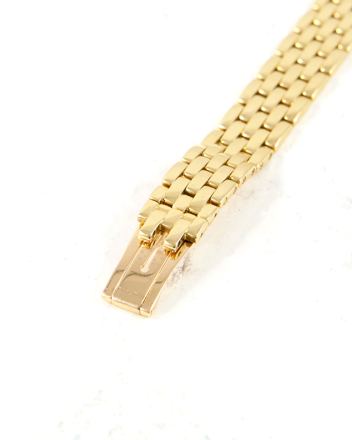 Mini Cartier Panthere 1130 White Roman Dial in Yellow Gold Case and Bracelet