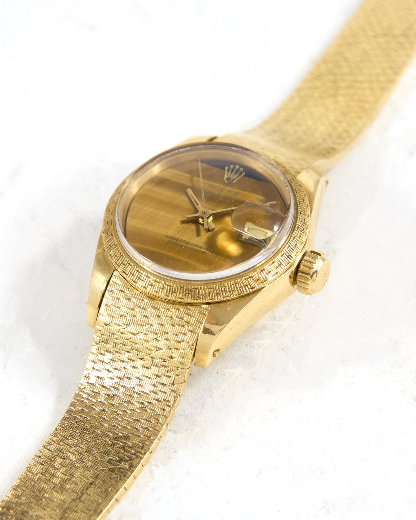 Rolex Ladies Datejust 6905 Tiger Eye Dial on Milanese Bracelet and Bezel