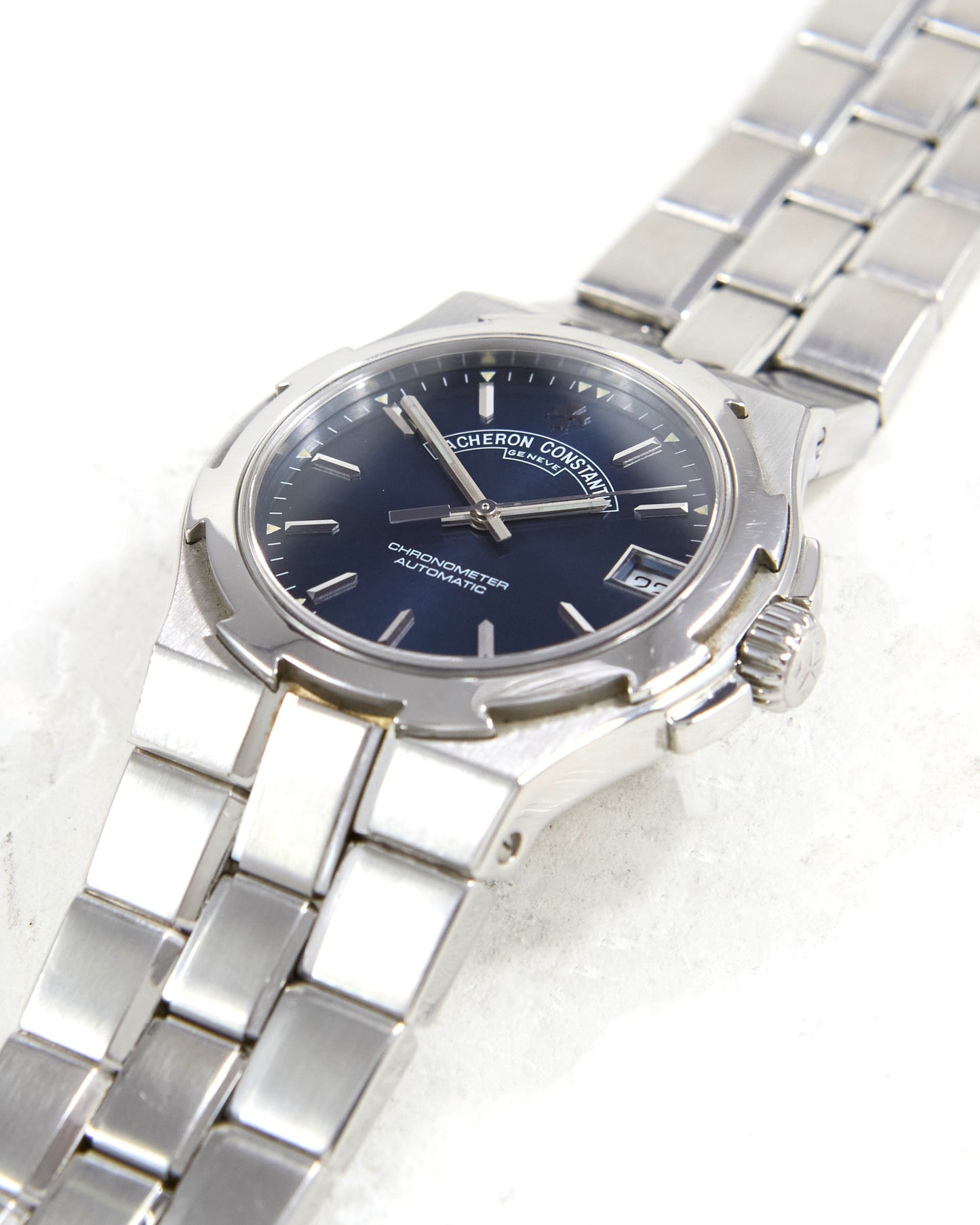 Vacheron Constantin Overseas 42050 Blue Dial in Steel Case and Bracelet with Box and Papers