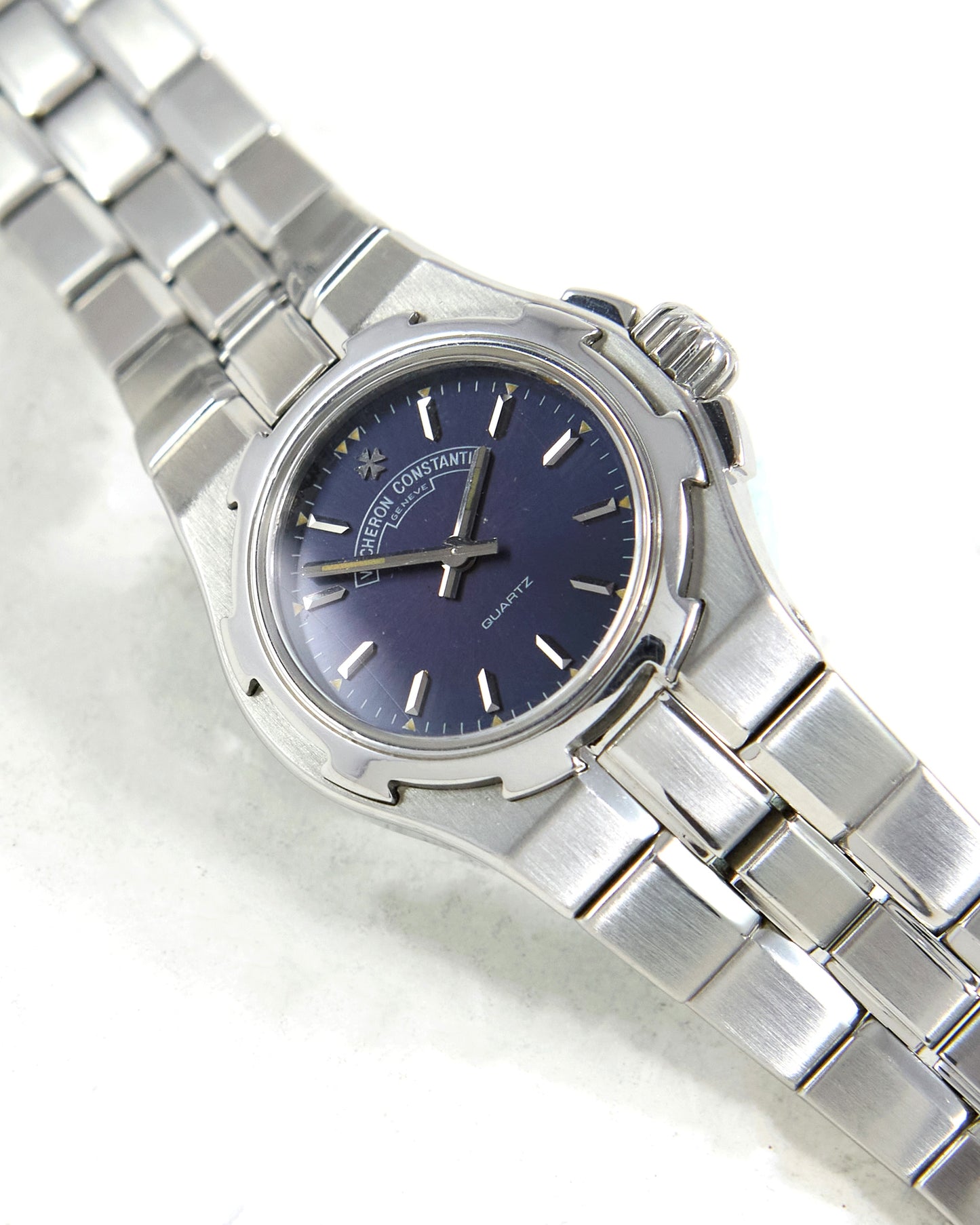 Vacheron Constantin Overseas 16050 Ladies Blue Dial in Steel Case and Bracelet