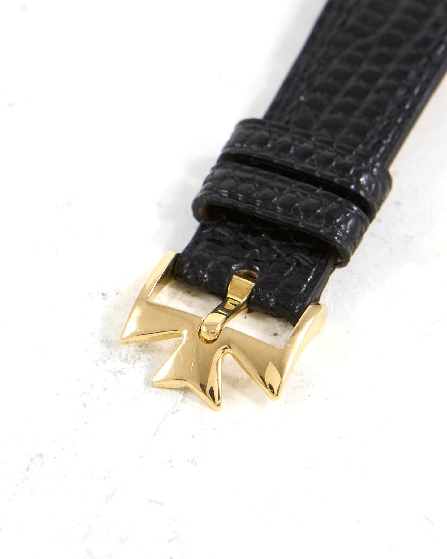 Vacheron Constantin Historiques Oval in Yellow Gold Case with Signed Strap and Buckle