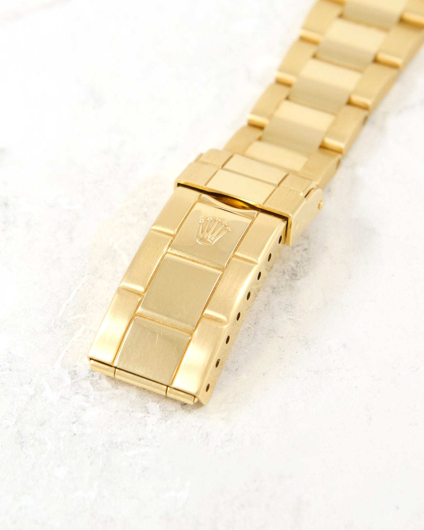 Rolex Submariner 16618 Black Dial in Yellow Gold with Box & Papers - New Old Stock Condition