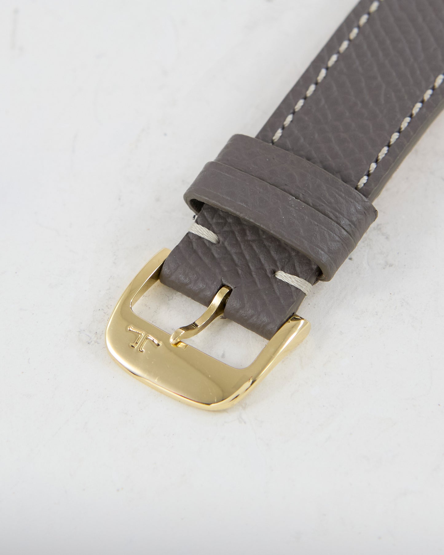 Jaeger-LeCoultre Reverso Grande Taille in Yellow Gold with Box and Papers